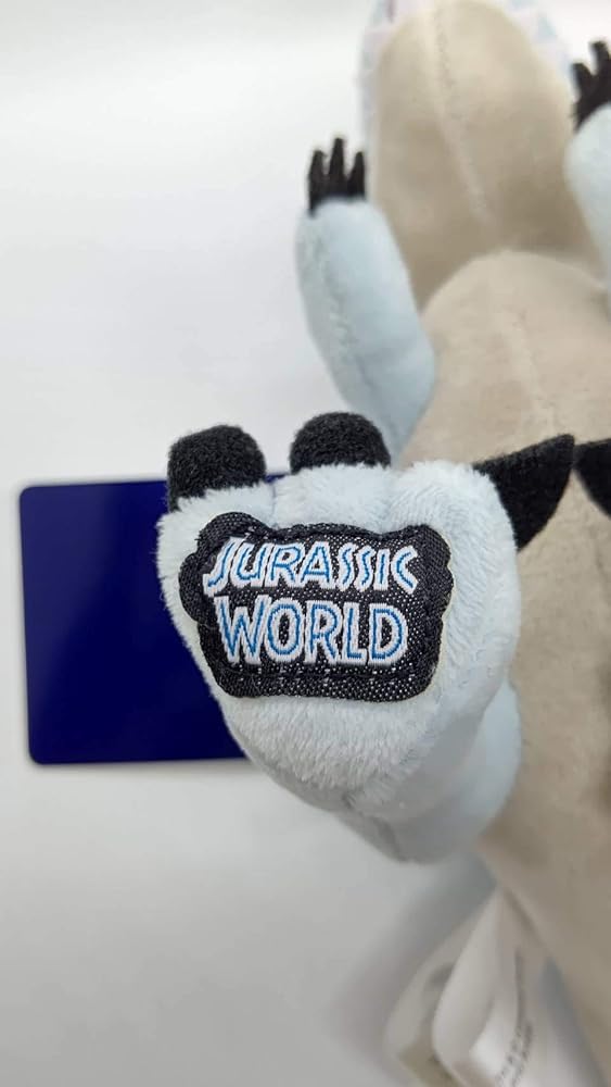 ジュラシックワールド　ブルー　ラプトル　ぬいぐるみセット Amazon.co.jp: ブルー ラプトル ボールチェーン付き ぬいぐるみ